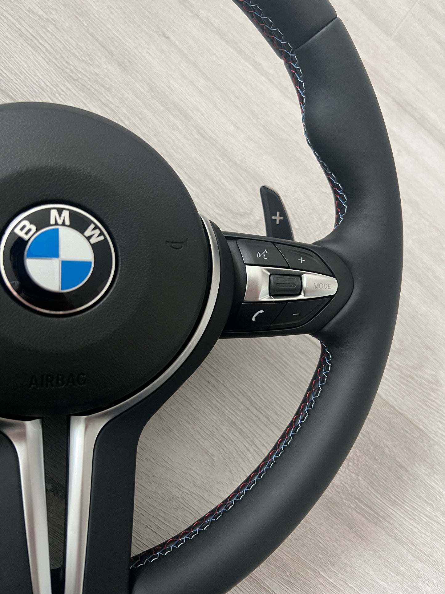 BMW M Lenkrad für 5er, 6er, 7er F01 F06 F07 F10 F11 F12 F13